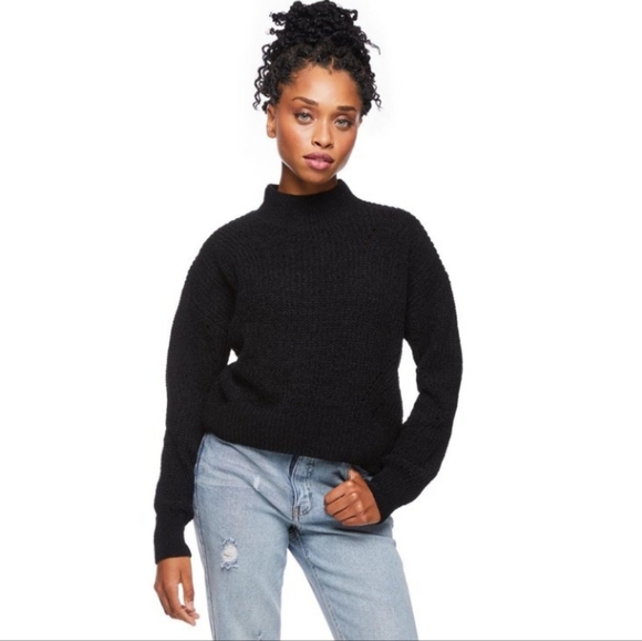 No Bounderies Woman's Mock Neckline Sweater Size L NWT - Picture 2 of 11